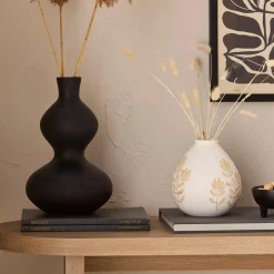 Black Hourglass Bubble Vase