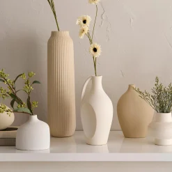 Curved Ceramic Table Vase