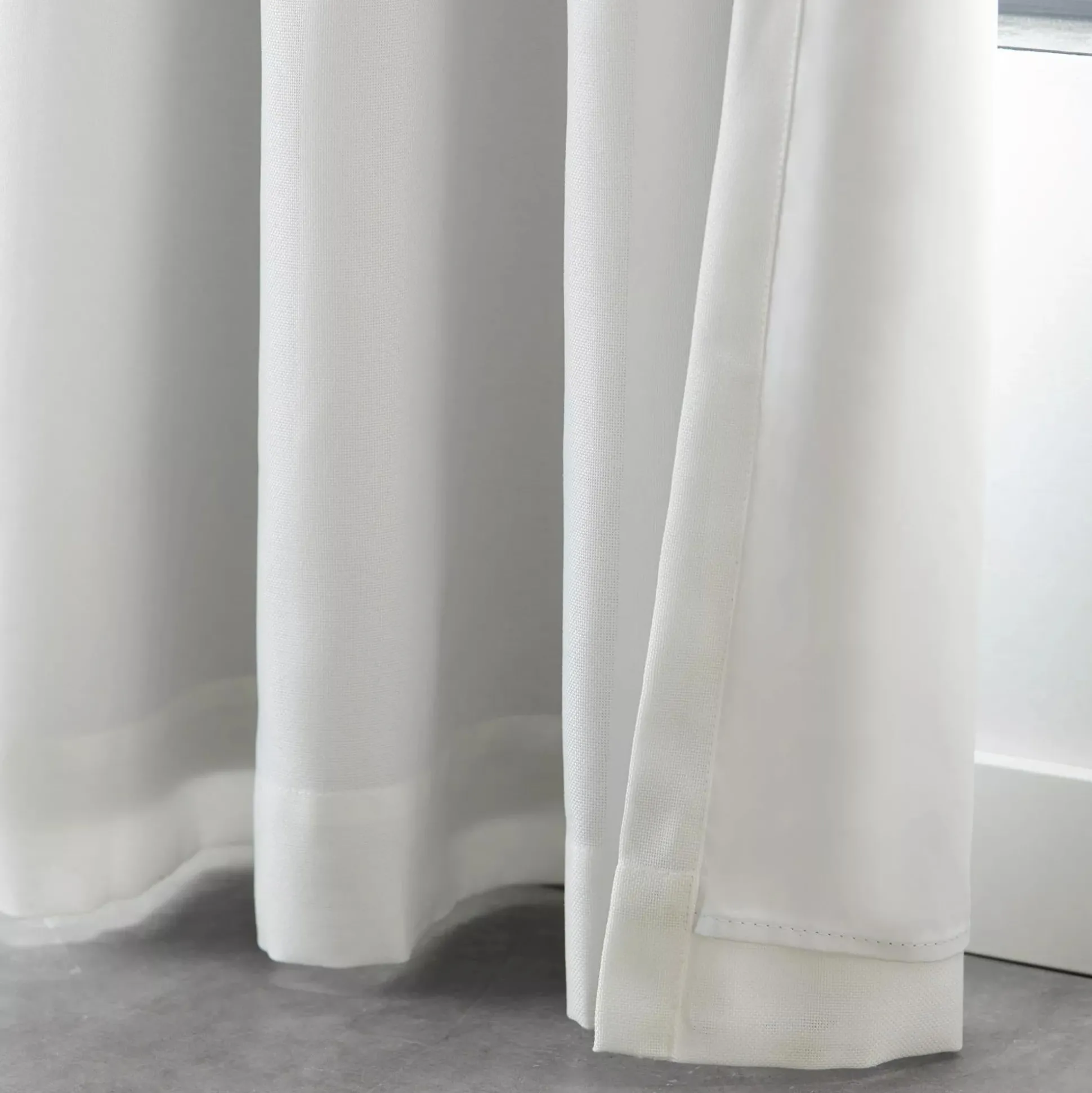 Darja Blackout Backtab Curtain