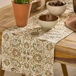 Pattern Table Runner