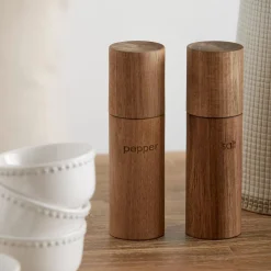 Wooden Pepper Grinder